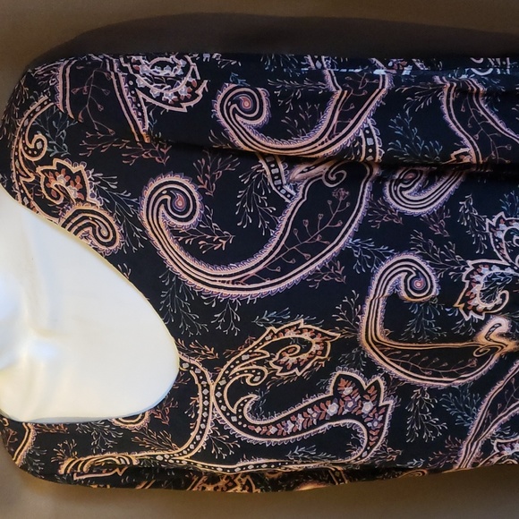 Black Paisley Print Cold Arm Tunic Dress Size XS - Picture 1 of 15